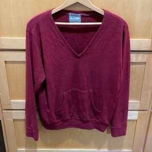 Super soft Monrow v neck sweatshirt